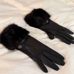 Gucci Black Leather Gloves with Fur Cuff
